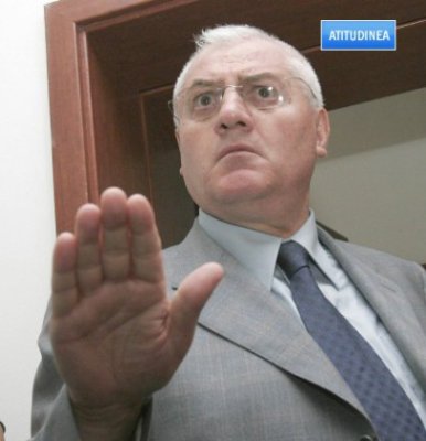 Unul din complicii arestaţi ai lui Dumitru Dragomir din dosarul televizării Ligii I, asociat cu un ministru din Republica Moldova